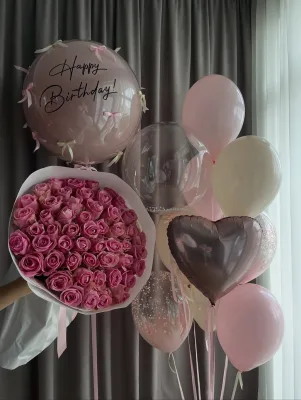 Шар Happy Birthday и букет роз