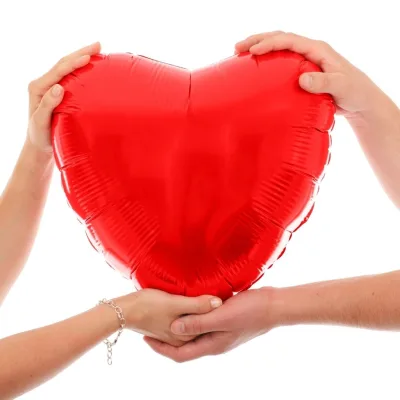 წითელი გული — ფოლგის ბუშტი