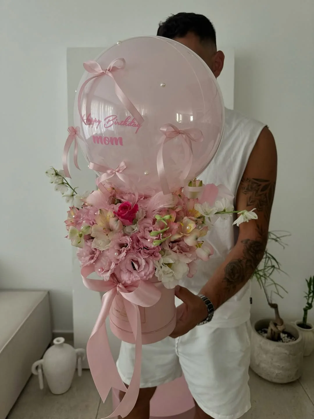 Bouquet with Pink Bobo Balloon